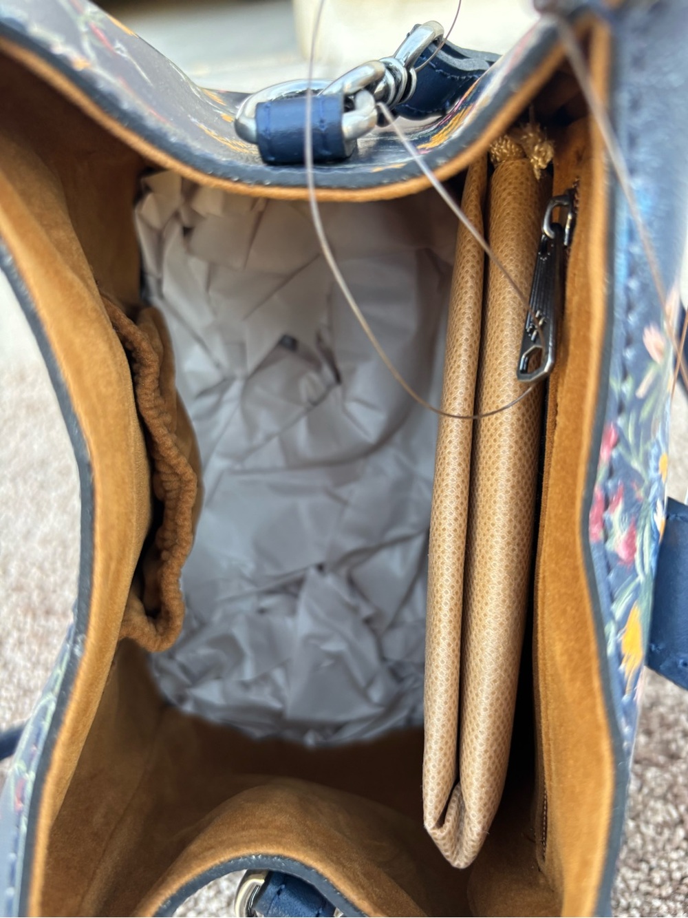NWT Patricia Nash Navy Floral Leather Shoulder Bag.Halina style - Picture 3 of 6